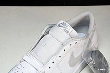 Hyperoad Low Neutral Grey Jordan OG 1 0820